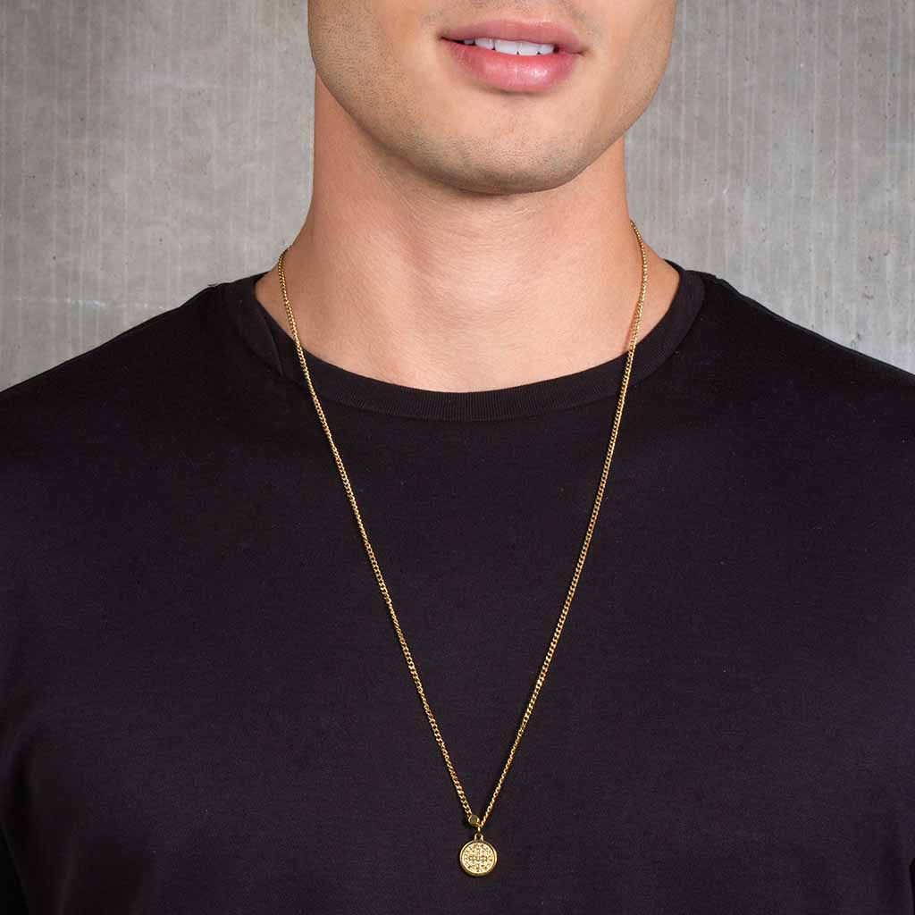 Kit Presente: Escapulário Disick de Aço Dourado + Sacola