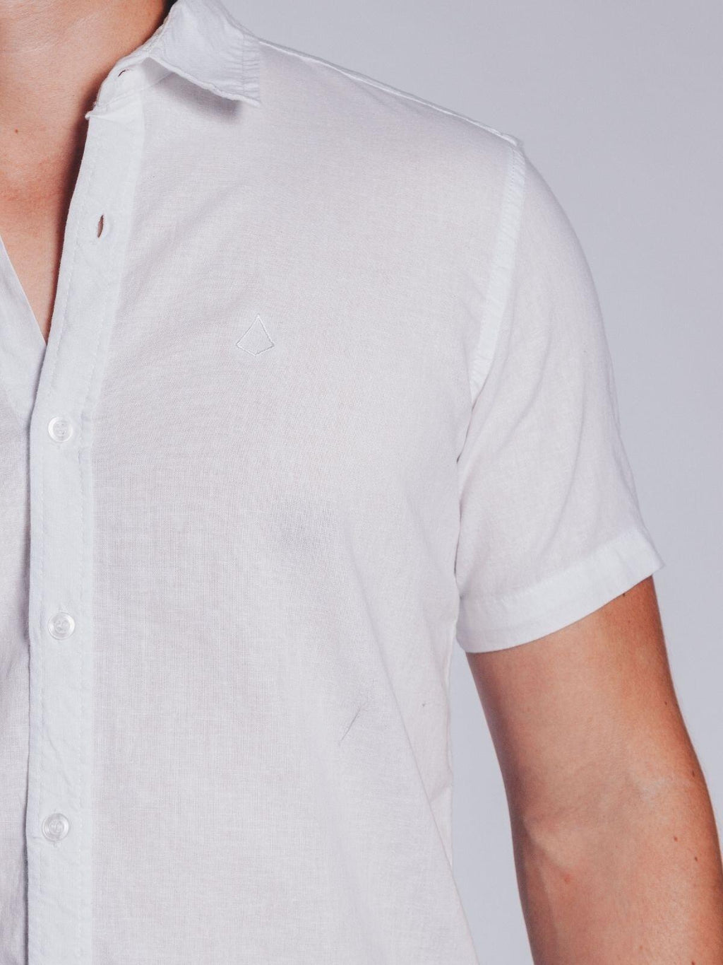 Camisa de Botão MC Linho Cambraia White