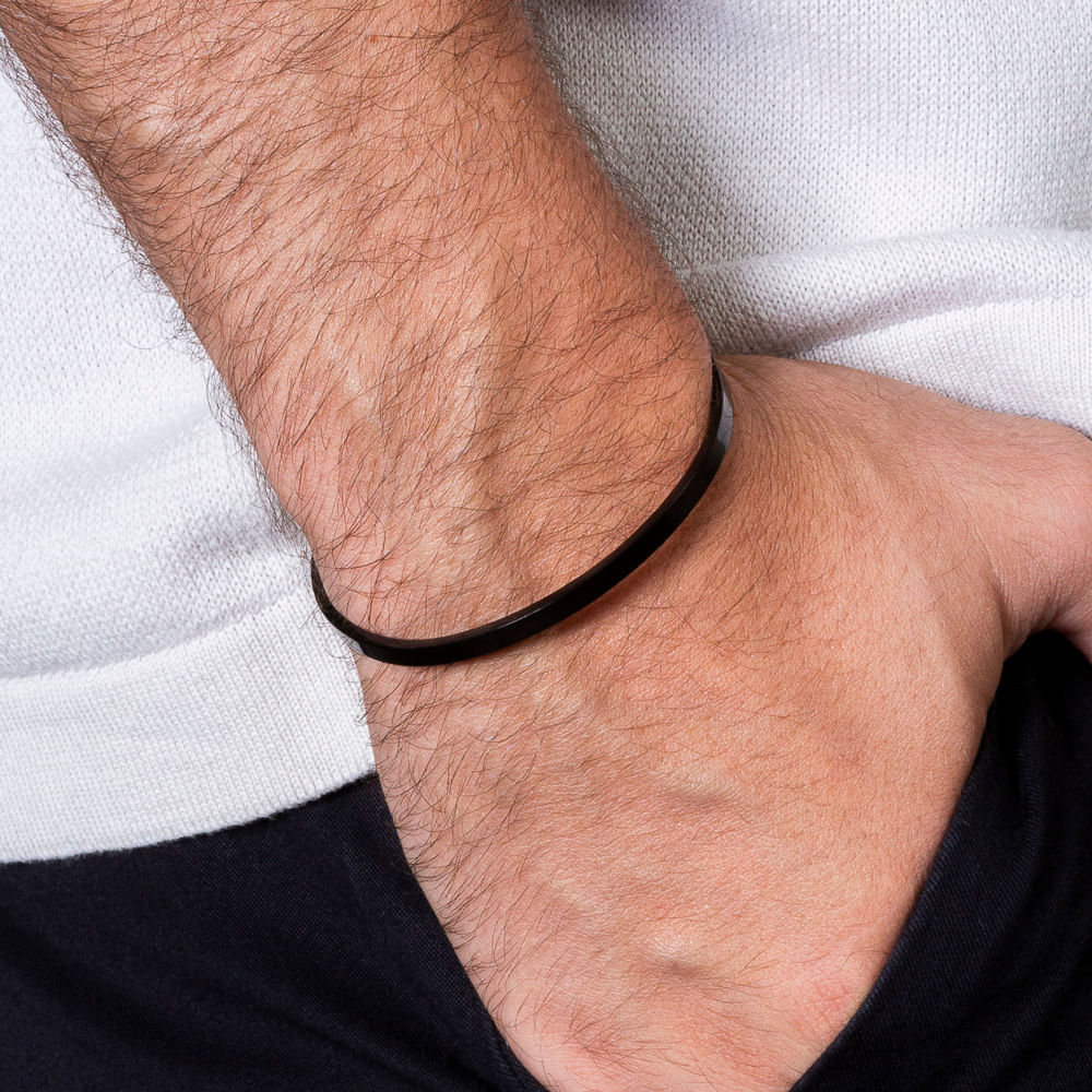 Bracelete Cuff Slim de Aço Preto