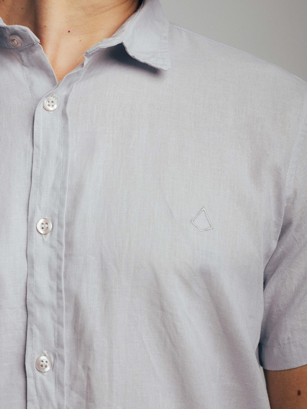 Camisa de Botão MC Linho Cambraia Gray