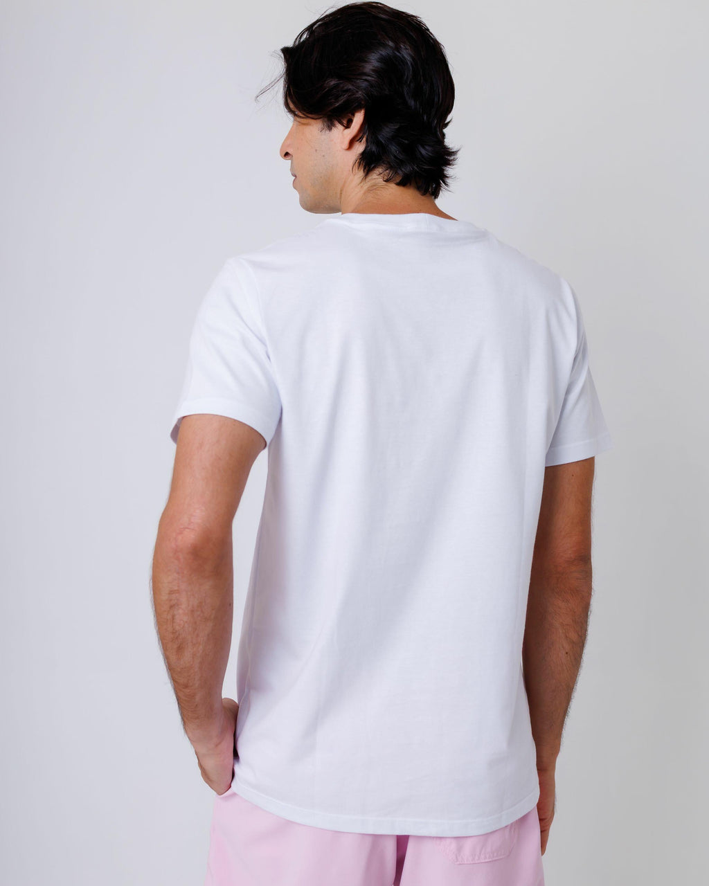 Camiseta Essentials Fella