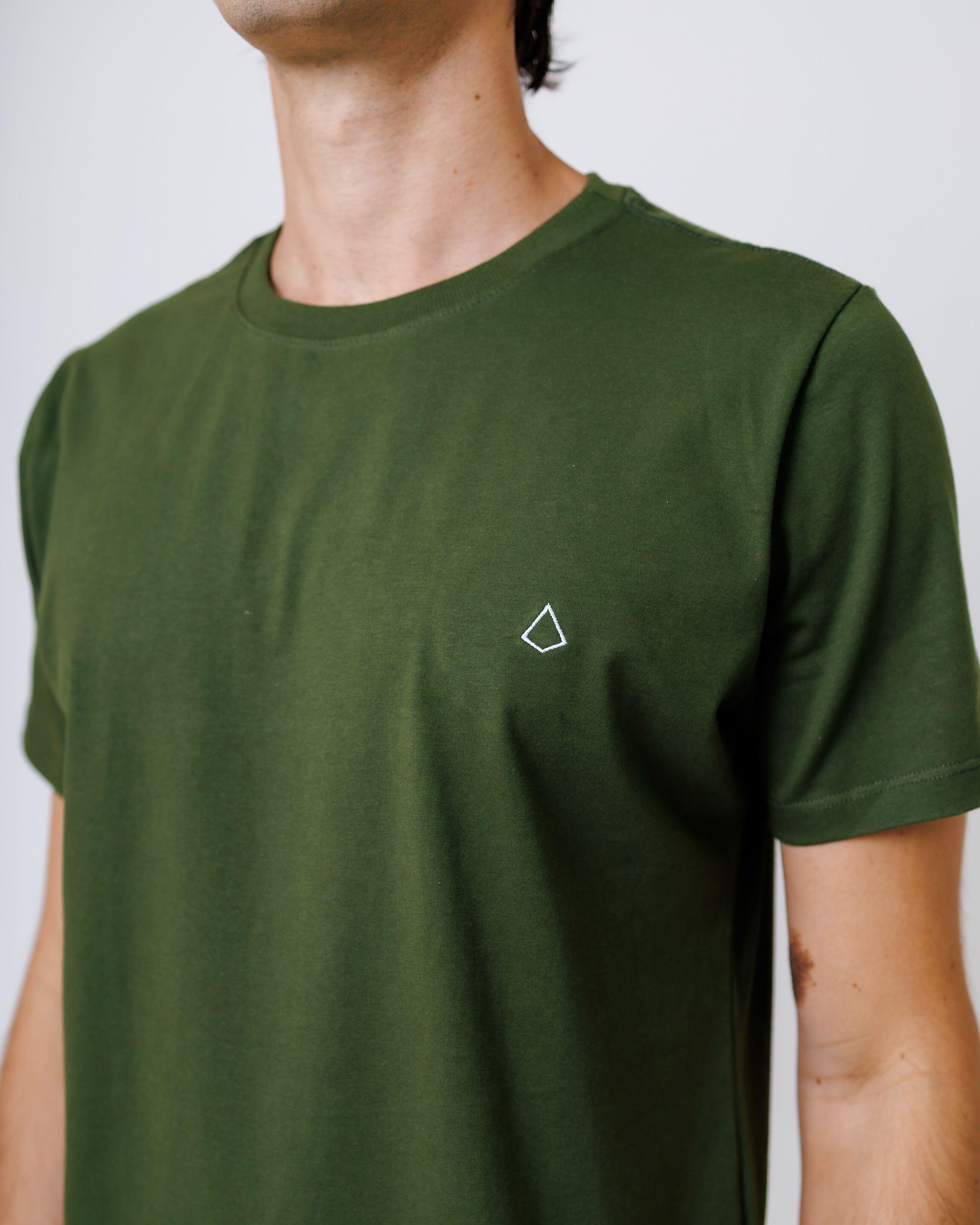 Camiseta Essentials Forest