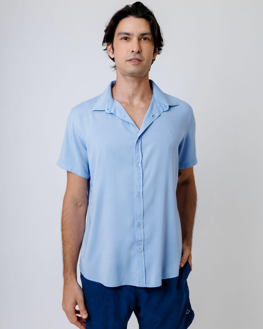 Camisa de Botão MC Viscose Basic Cb Mc Visc Arctic