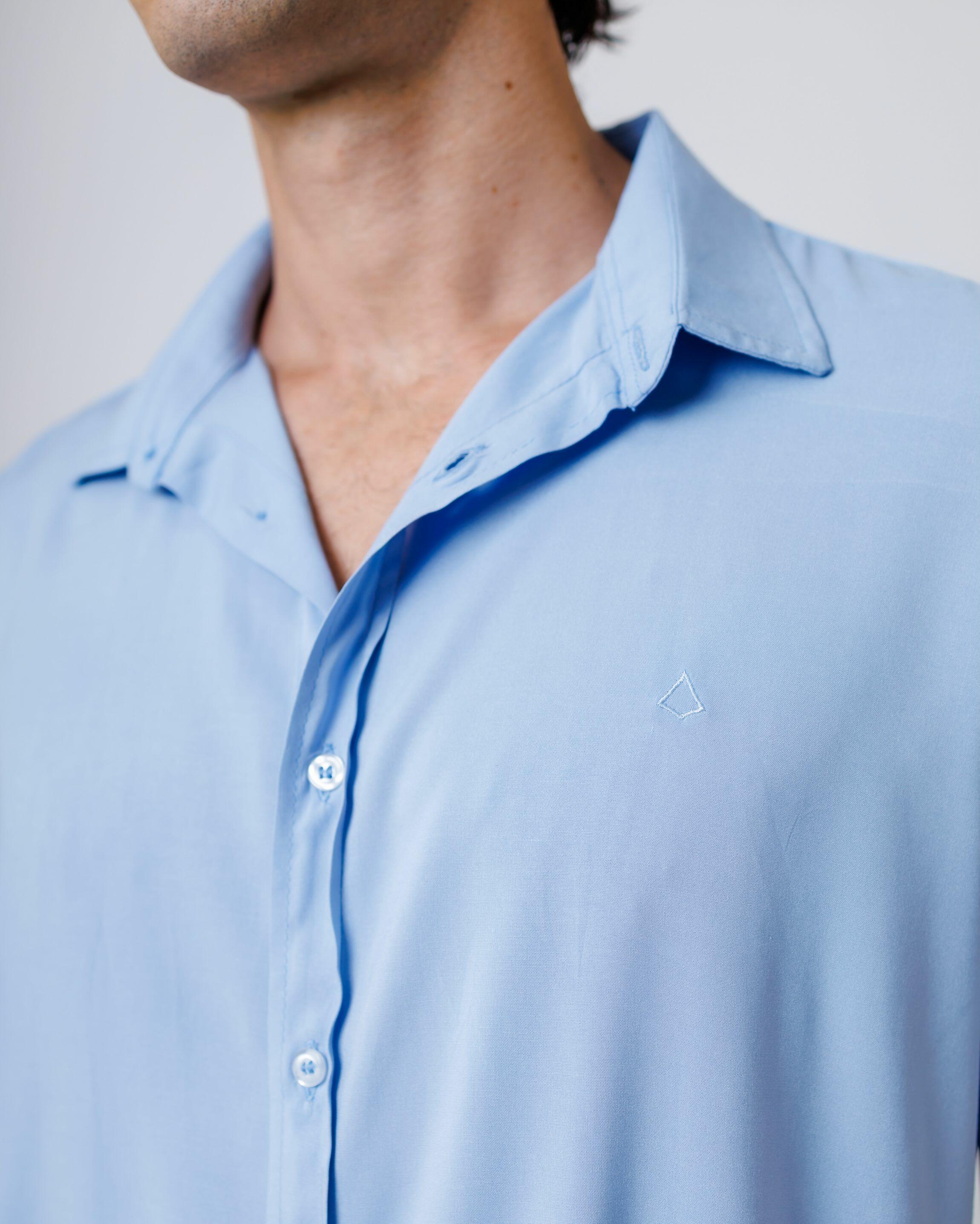 Camisa de Botão MC Viscose Basic Cb Mc Visc Arctic