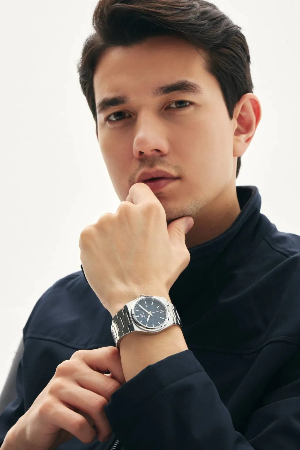 Relogio Masculino Quadrado Hudson Date Prata com Fundo Azul