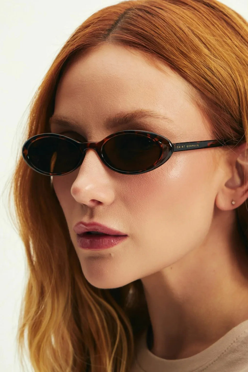 Oculos de Sol Oval Feminino Verona Tortoise Giorno