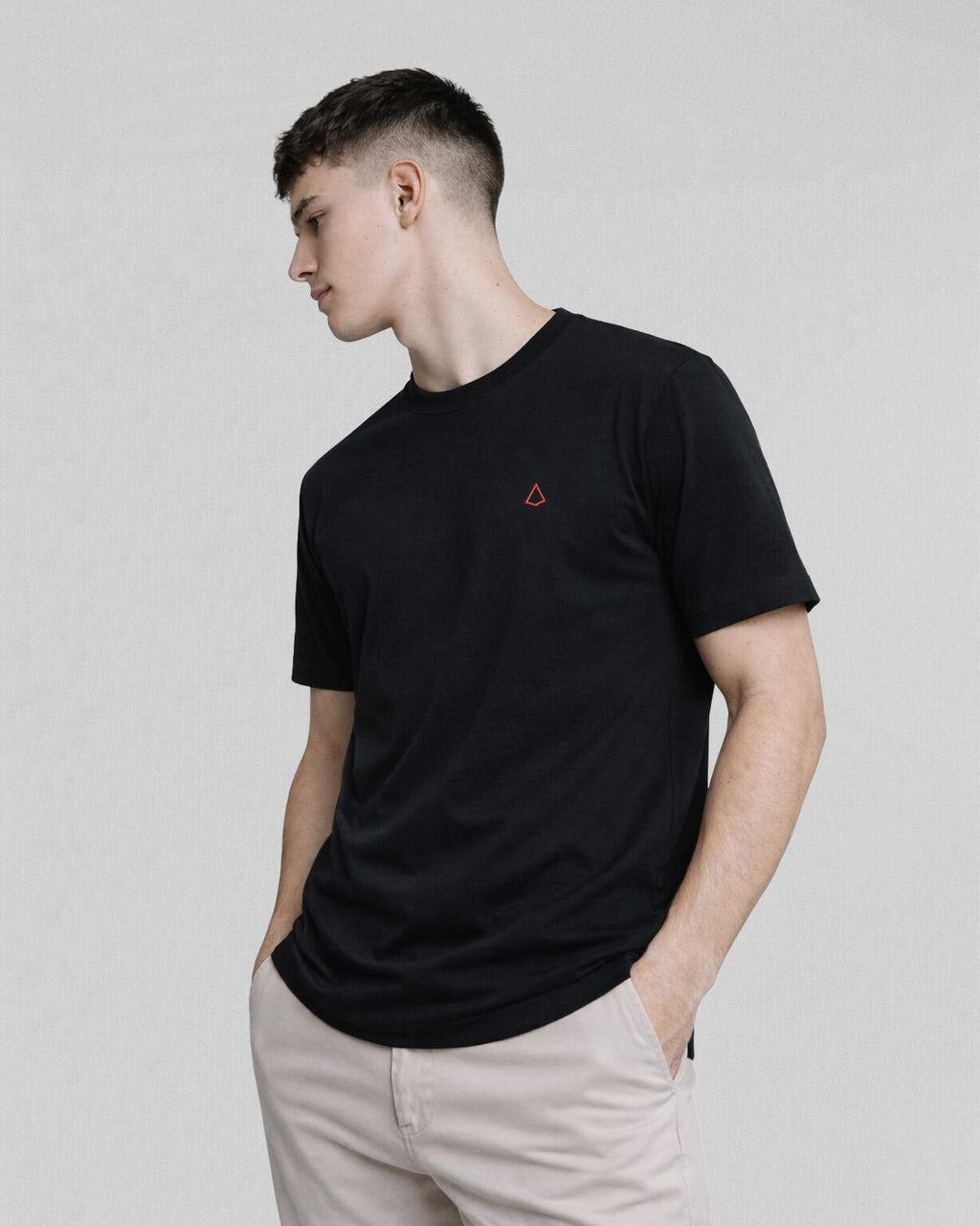 Camiseta Essentials Eclipse