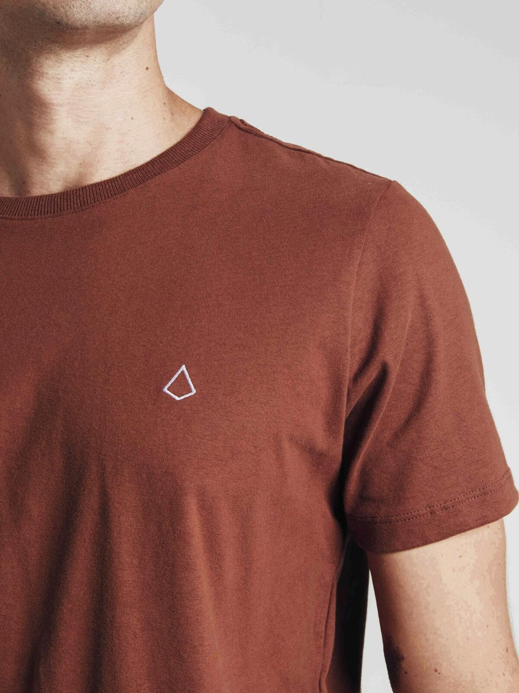 Camiseta Essentials Wood