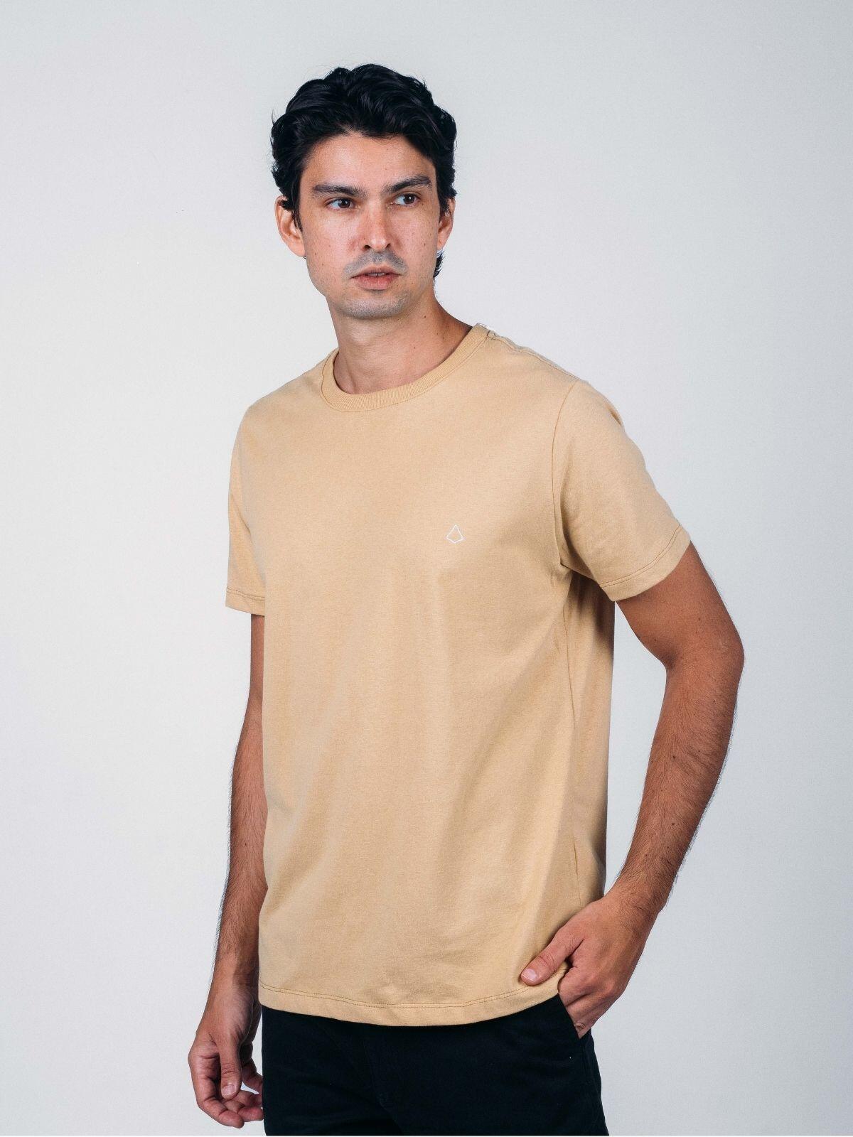 Camiseta Essentials Bege