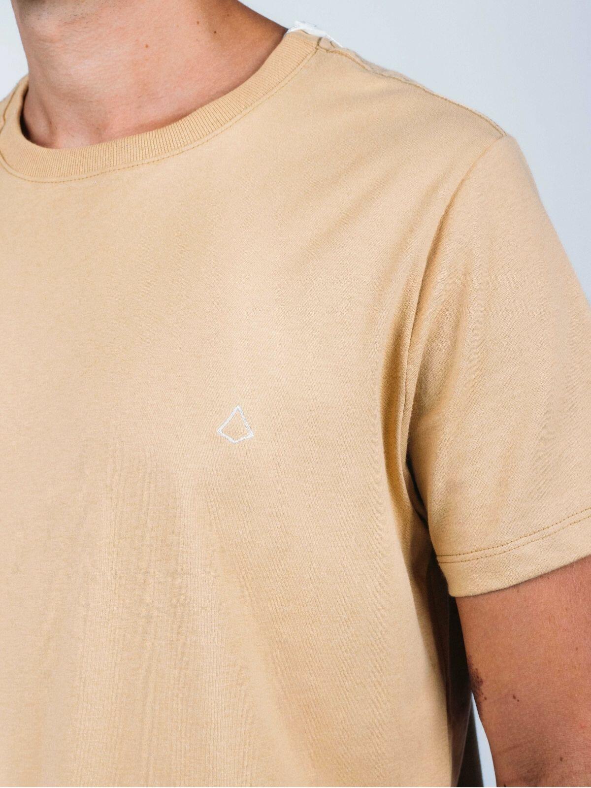 Camiseta Essentials Bege