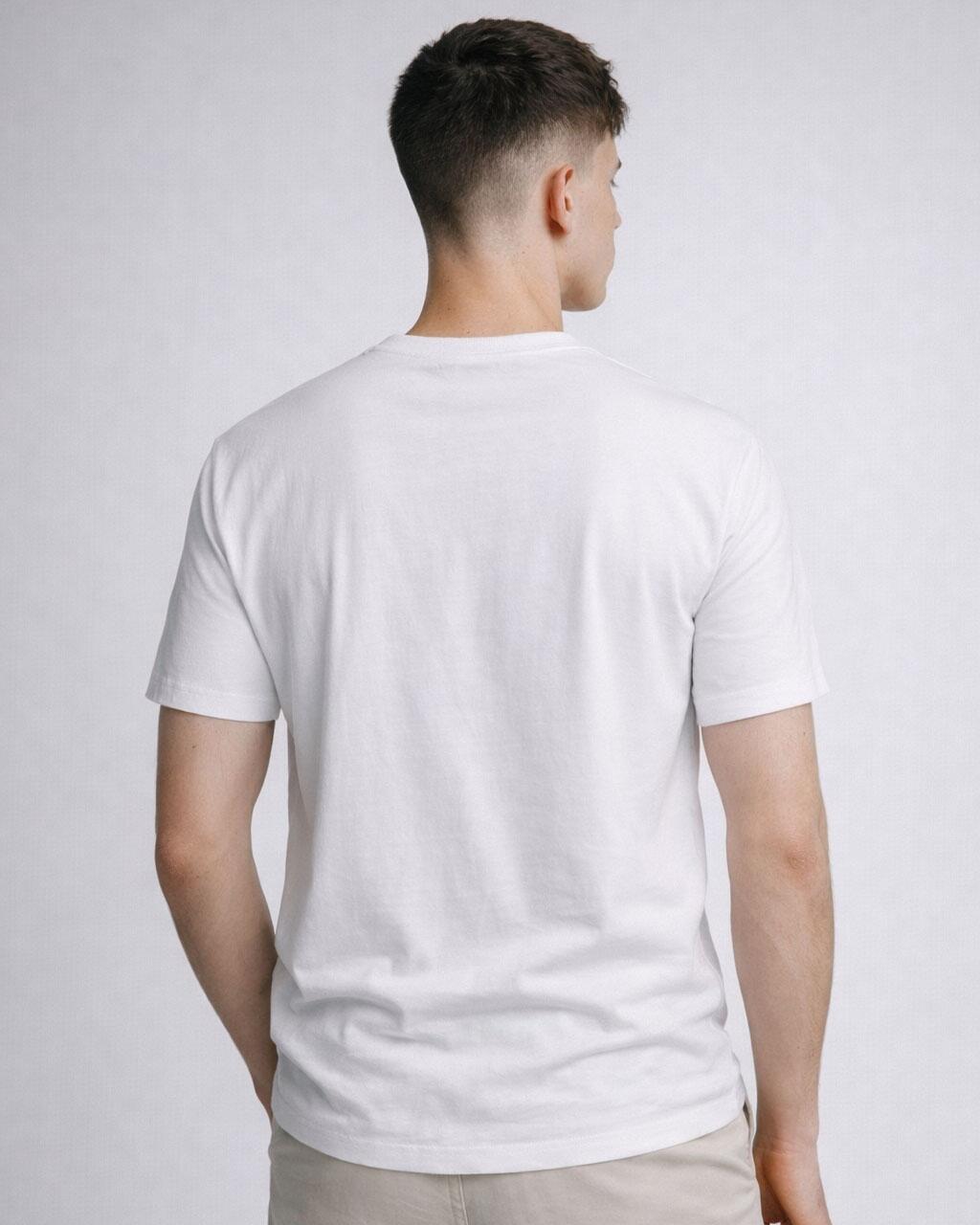 Camiseta Essentials White