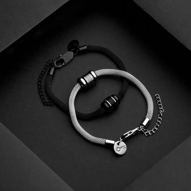 Pulseira Aco Teseu Preto Preto Aj Fci: Cf4aa8f9-aa6d-40bb-9bc0-18f7329c0668