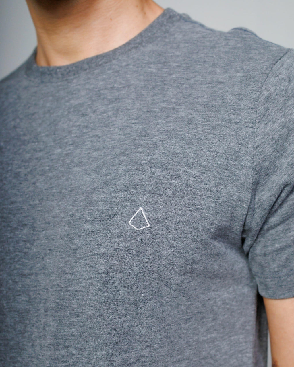 Camiseta Essentials Chumb
