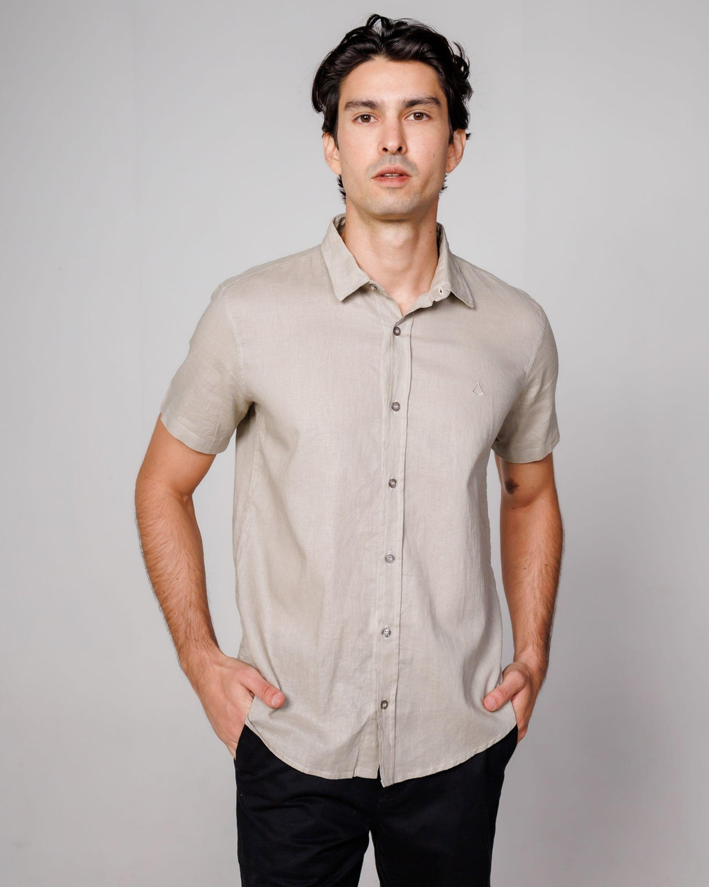 Camisa de Botão MC Linho Cambraia Bege