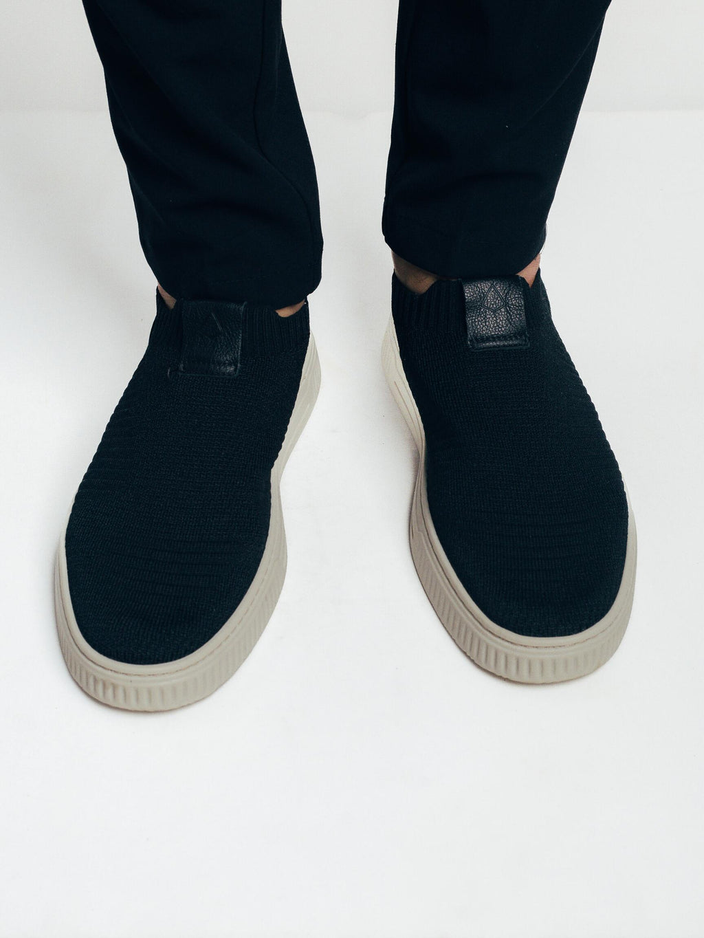 Tênis Knit Black